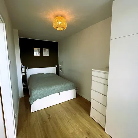 Piastowska 100 Przy Plazy