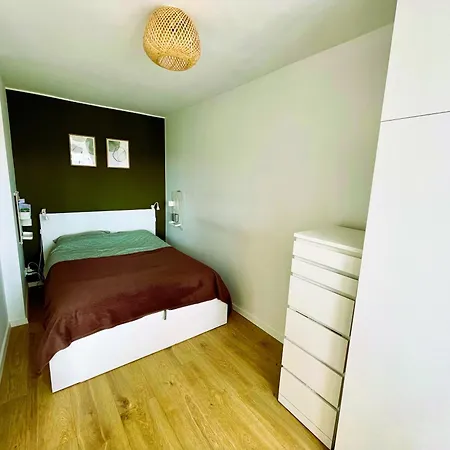 Piastowska 100 Przy Plazy 格但斯克